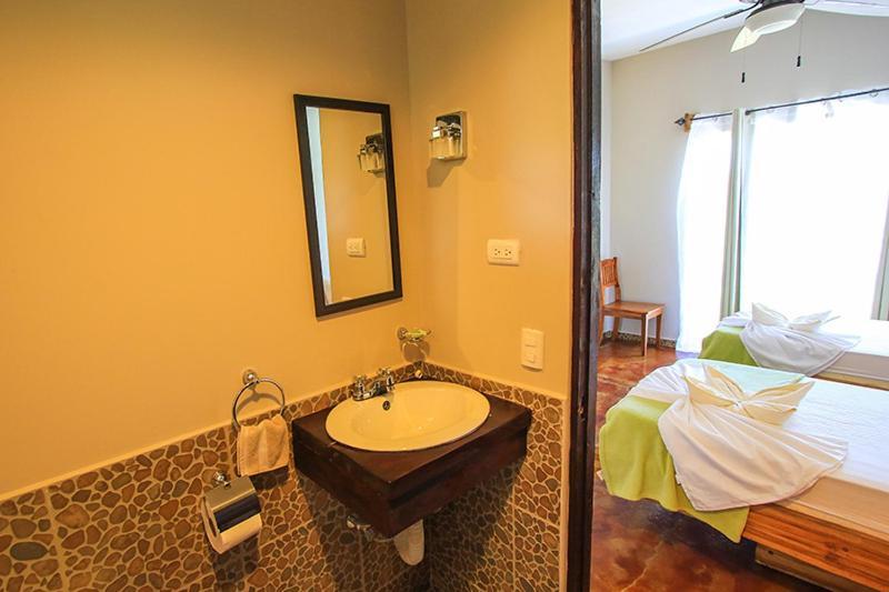 Funny Wave Guest House Cabuya  Exterior photo